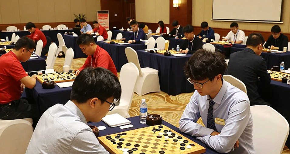 Samarkand 2026: Bản giao hưởng của những nước cờ và cuộc chiến âm thầm của nhà vô địch