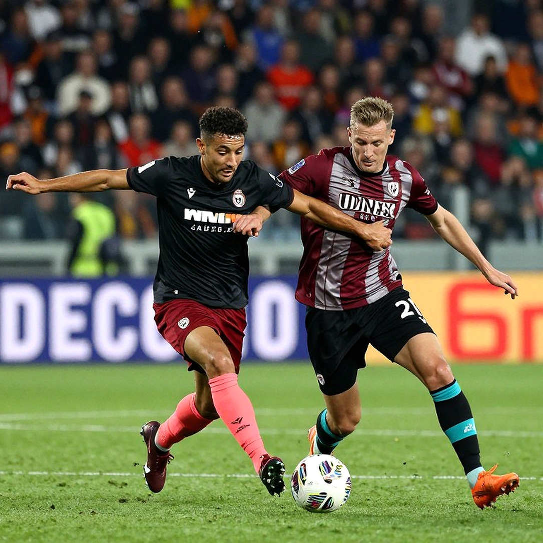 Kvaratskhelia đứt ACL: PSG mất lá bài phá khối phòng ngự, không chỉ mất một cầu thủ