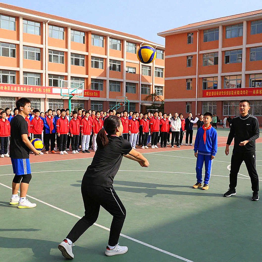 VCT 2027–2028: Riot thu hẹp còn 32 đối tác, và vì sao suất đối tác không còn đồng nghĩa với vé dự LAN