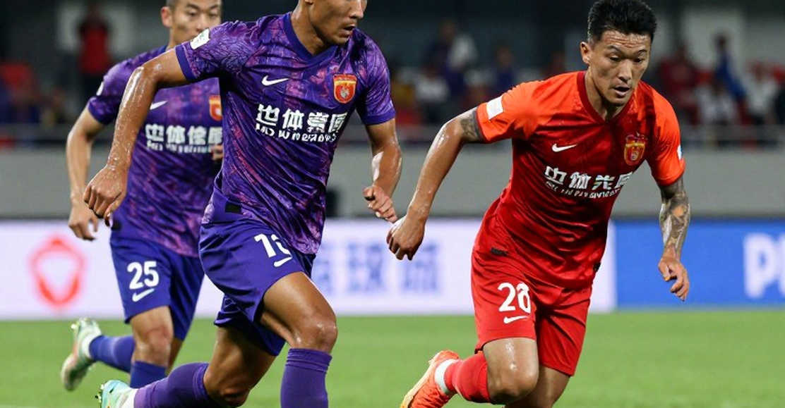 Án phạt của McInnes: Thử thách đầu mùa cho Rangers và bài học từ VAR