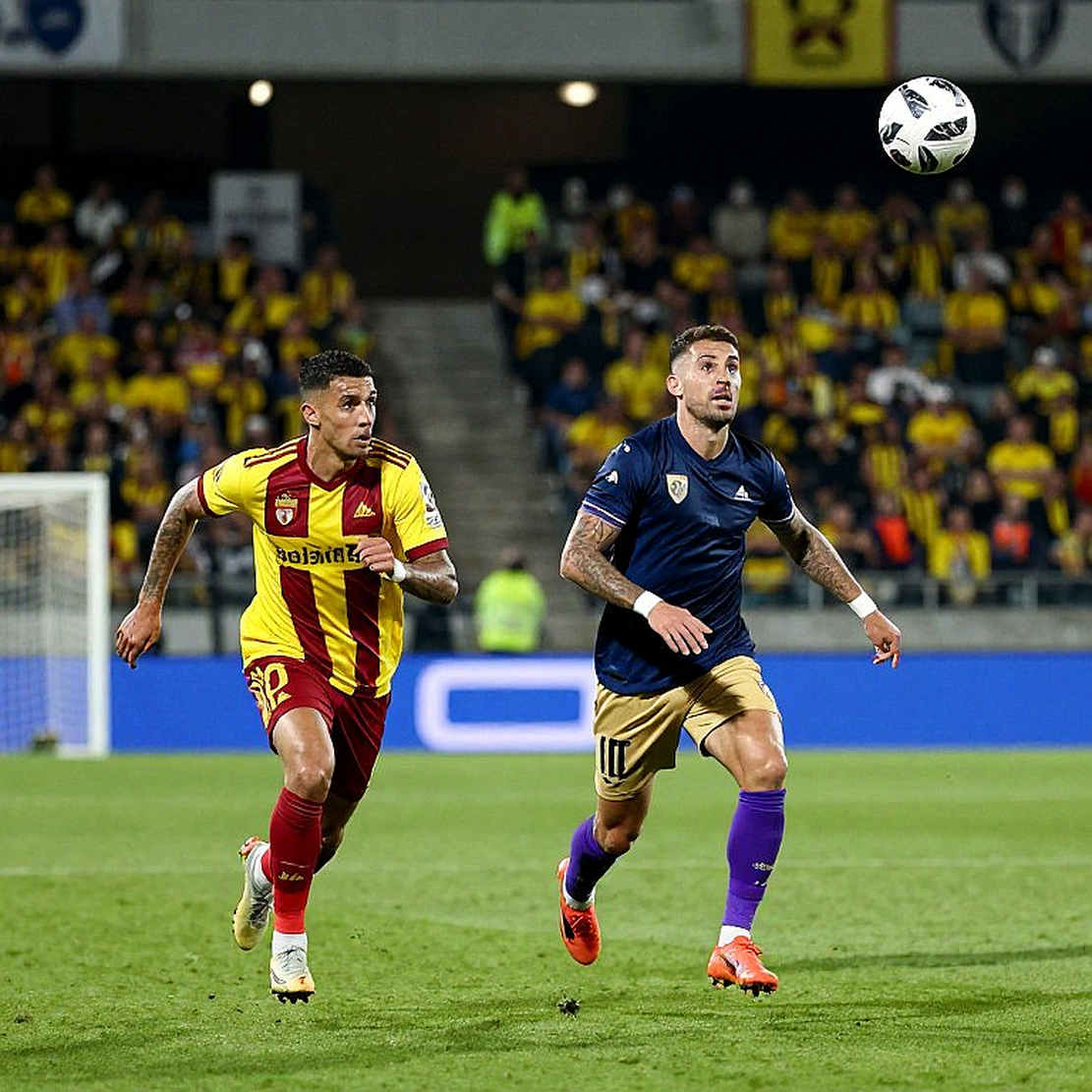 Brian Gutiérrez mất suất ở Chivas: vai trò biến mất, không phải phong độ