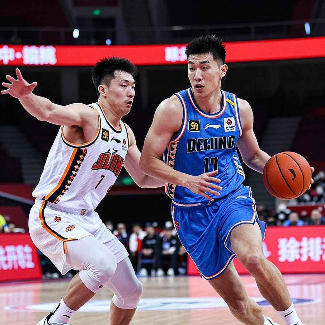 Tubelis tỏa sáng, Lithuania đánh bại Bosnia trong trận cầu không có ngôi sao NBA