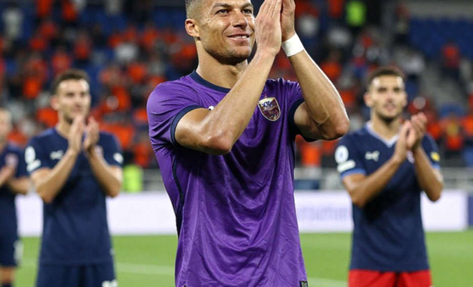 Bàn tay Carranza, tiếng còi Pacheco và lỗ hổng luật không ai muốn bịt ở Liga MX Bàn tay Carranza, tiếng còi Pacheco và lỗ hổng luật không ai muốn bịt ở Liga MX