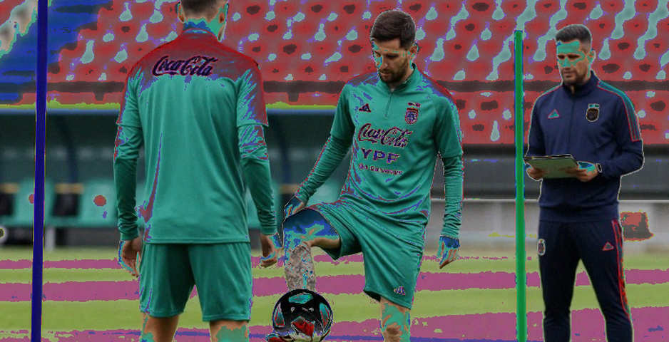 Nam Dinh Receive Two Red Cards, Suffer 0-3 Defeat to SHB Da Nang in V-League Round 2 Nam Dinh Receive Two Red Cards, Suffer 0-3 Defeat to SHB Da Nang in V-League Round 2