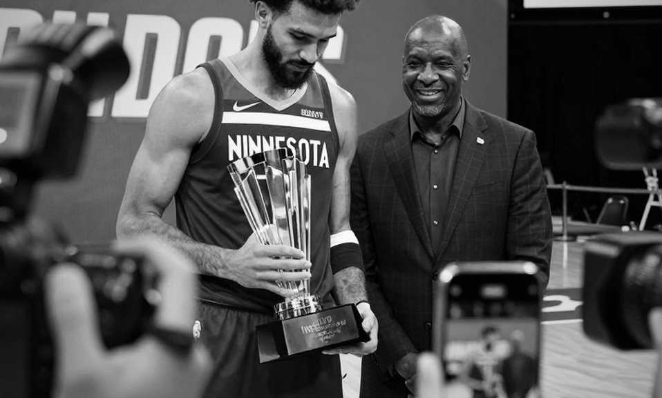 Paige Bueckers and the Best-of-Three Puzzle: Is Big-Game Experience Enough for the WNBA Playoffs? Paige Bueckers and the Best-of-Three Puzzle: Is Big-Game Experience Enough for the WNBA Playoffs?