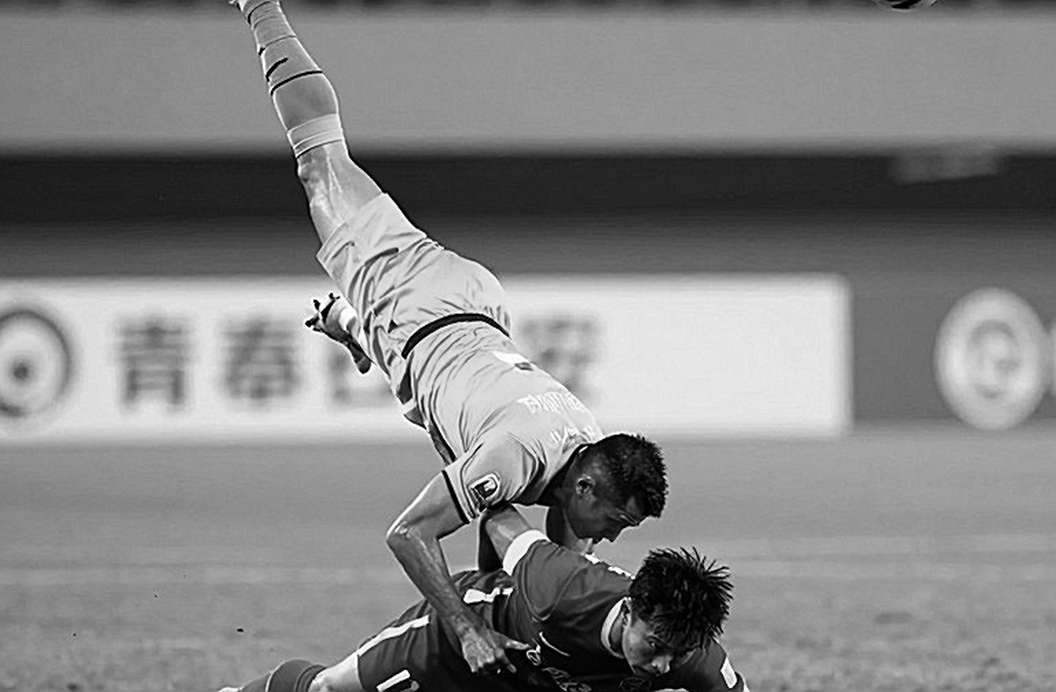 De Paul vs Lewandowski: An MLS 1-1 Draw Turns Into a Disciplinary File De Paul vs Lewandowski: An MLS 1-1 Draw Turns Into a Disciplinary File