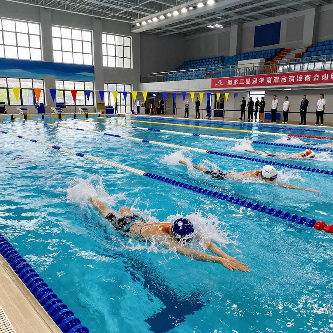 Norwin Aqua Club: Vũ điệu thầm lặng từ những bể bơi cộng đồng Norwin Aqua Club: Vũ điệu thầm lặng từ những bể bơi cộng đồng
